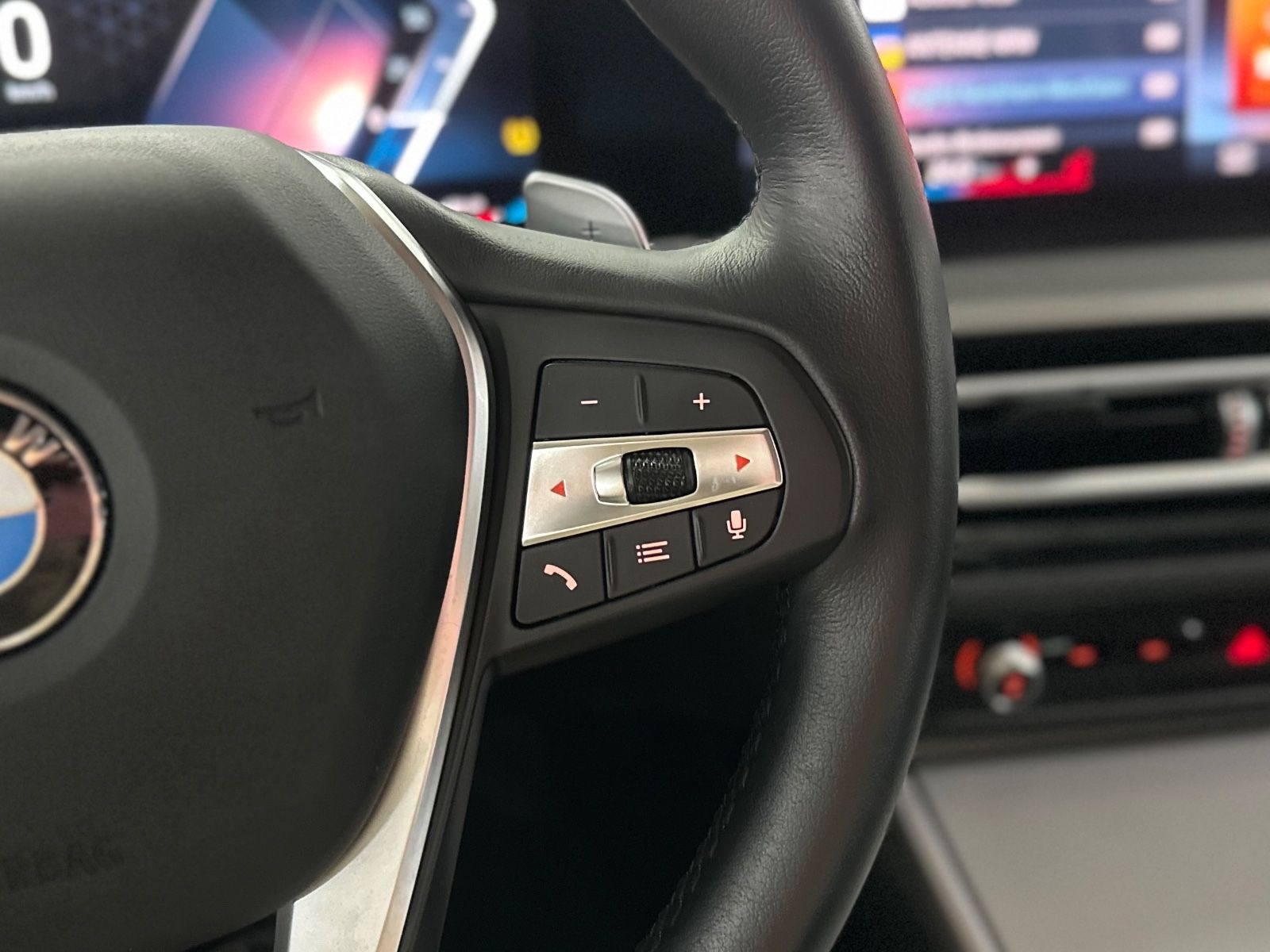 BMW 318 d Touring Facelift+Driving Assistant+Curved foto 23