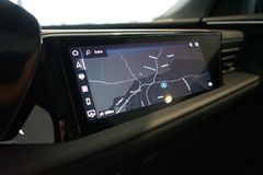 AUDI SQ5 TFSI quattro | Pano | HuD| Carbon | B&O AUDI SQ5 TFSI quattro | Pano | HuD| Carbon | B&O