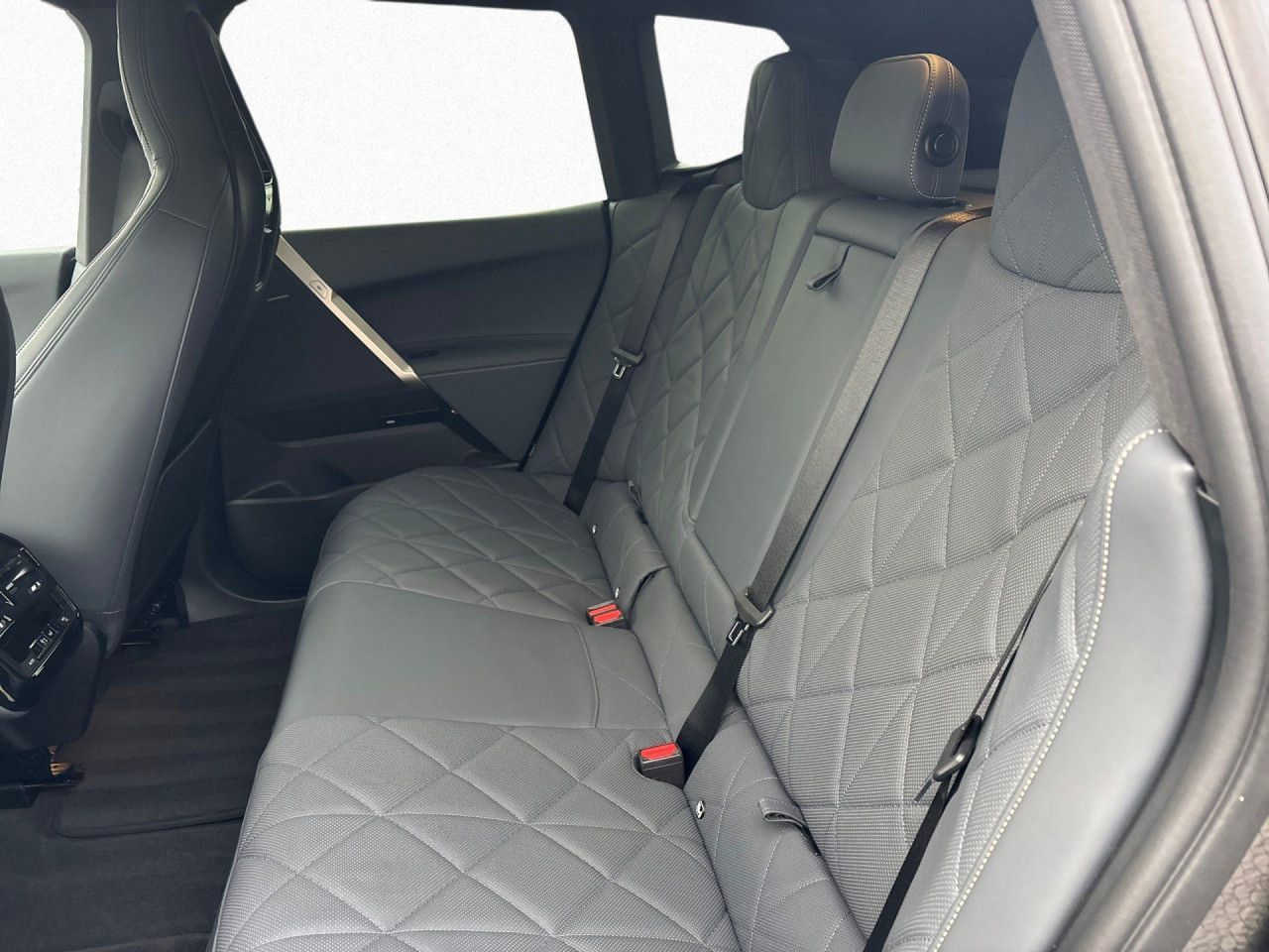 BMW iX - Bild 14
