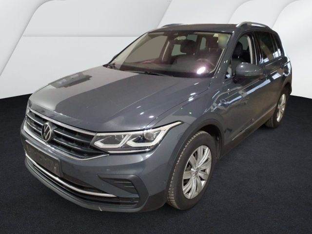 Volkswagen Tiguan Active*Standheizung*360°Kamera*NAVI*AHK*