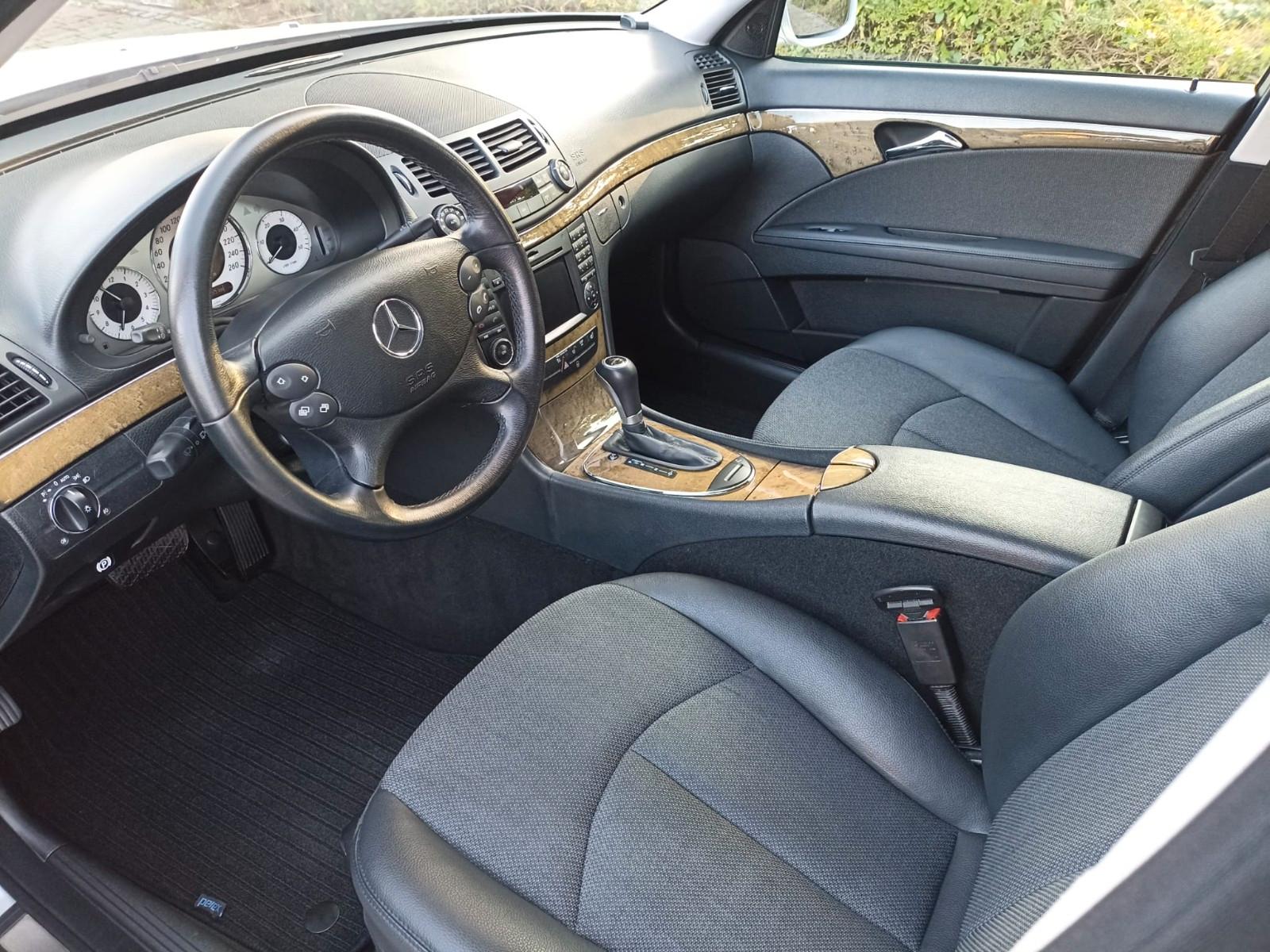 Mercedes-Benz E 220 CDI T AVANTGARDE Avantgarde