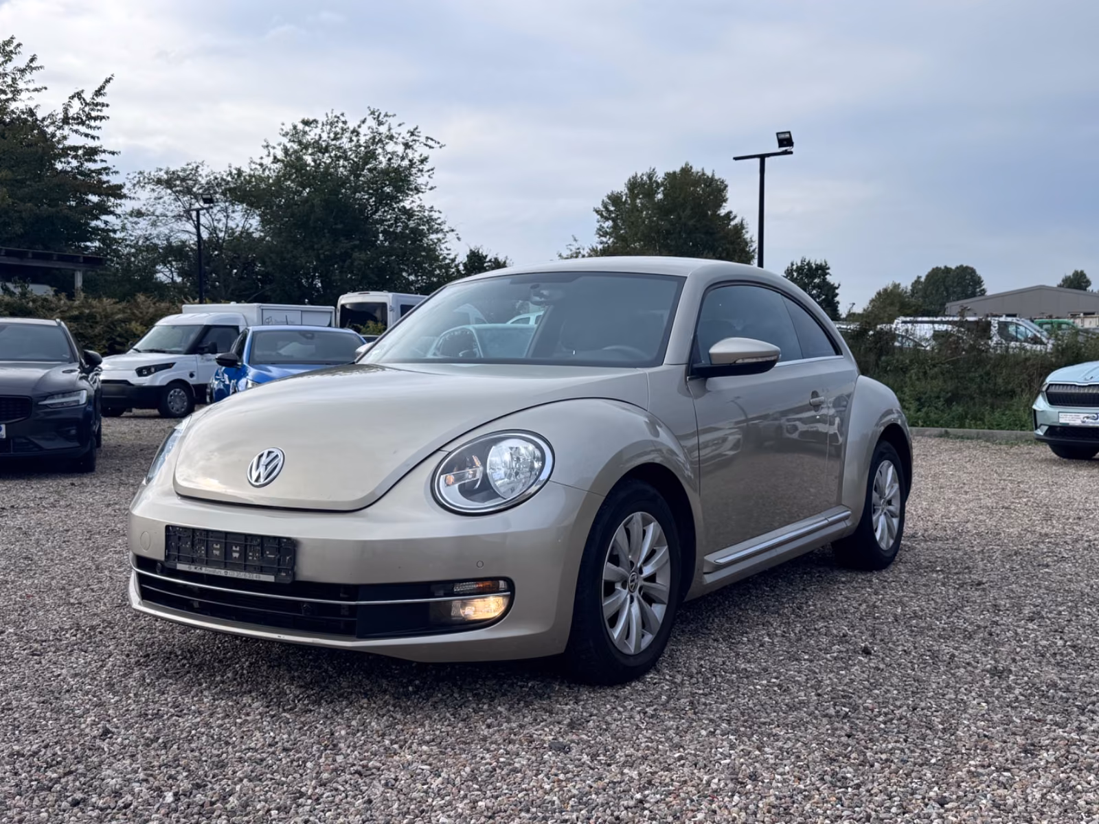 Volkswagen Beetle Design, DSG, Tempomat, Shzg, BT, Navi,2HD