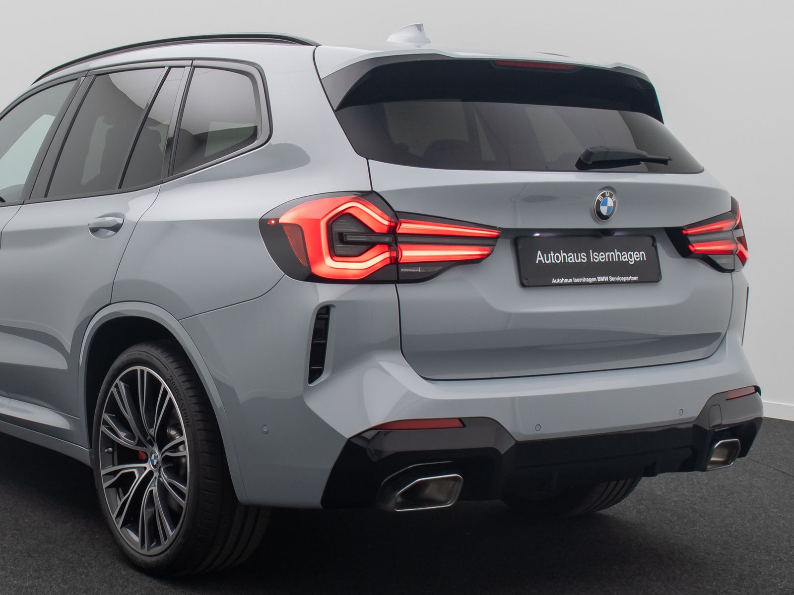 Fahrzeugabbildung BMW X3 xD30i M Sport Panorama 360&deg; Laser HUD 21Zoll
