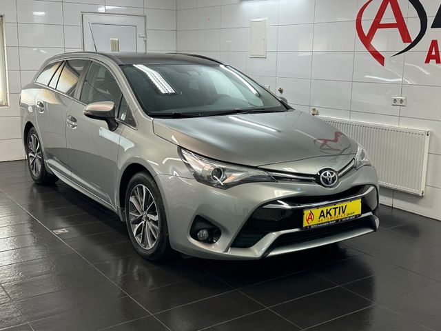 Toyota Avensis 2.0 D-4D Touring Sports Business Edition