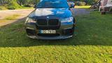 BMW X6 M  - blaue BMW X6 M