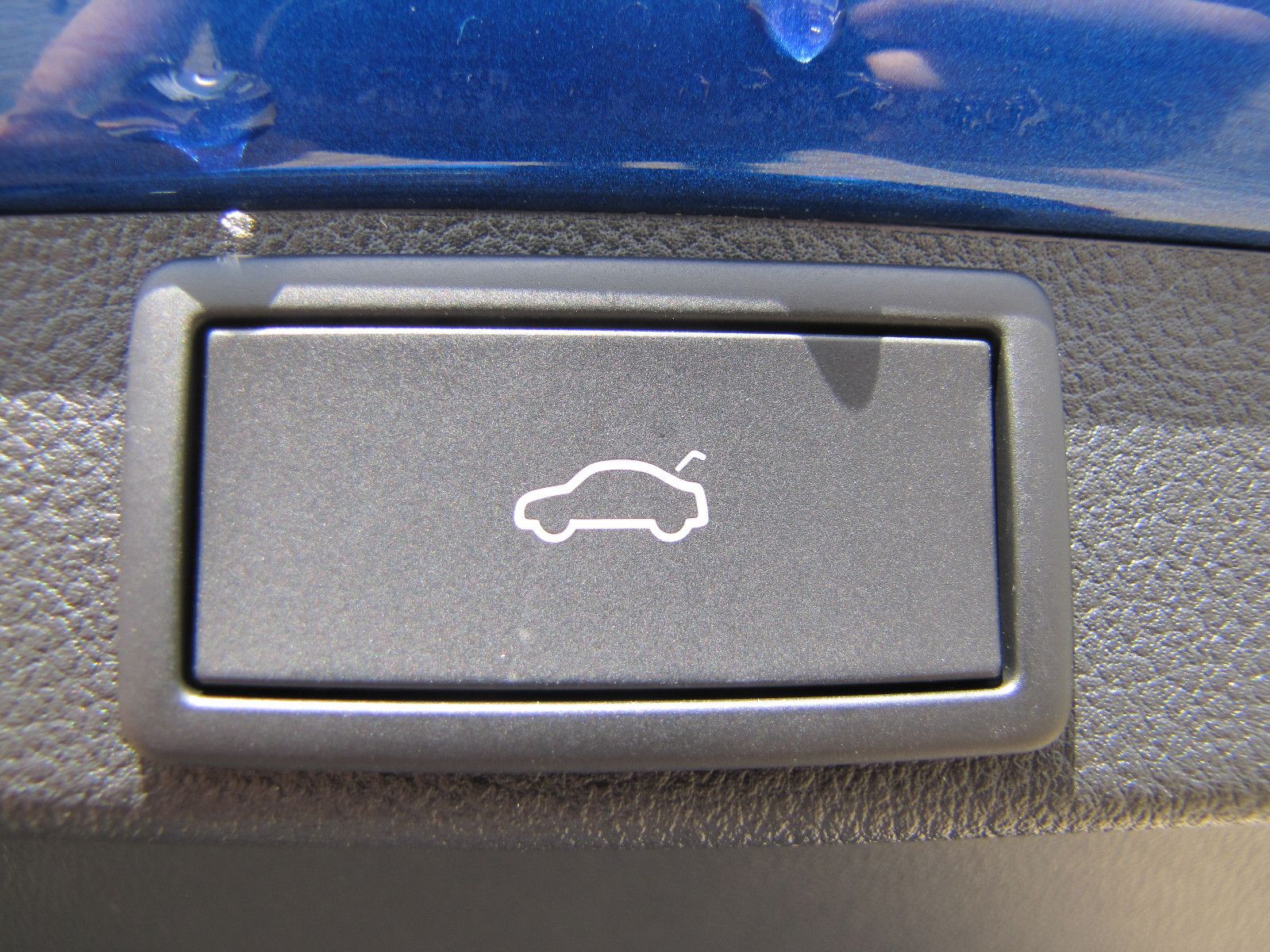 Fahrzeugabbildung SKODA Octavia Combi Sportline 2.0 TDI 150PS DSG