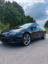 Opel Astra GTC Turbo Innovation Infinity - Opel Astra aus 2011: Turbo