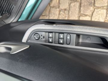 Opel Frontera 1.2 GS 81 kW Kam.+KeyLess+Navi+SHZ+PDC