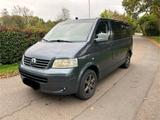 Volkswagen VW T5 Caravelle Automatik 9-Sitze Euro 4 - gebrauchte VW T5 Caravelle aus dem Jahr 2009