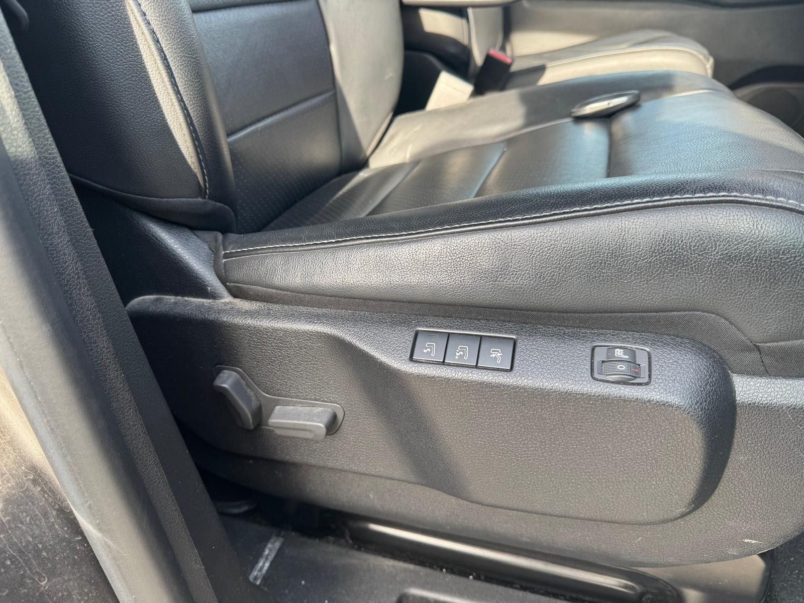 Fahrzeugabbildung Peugeot TravellerBusiness/ 1.HAND/SCHECKHEFT/ZAHNRIEMEN