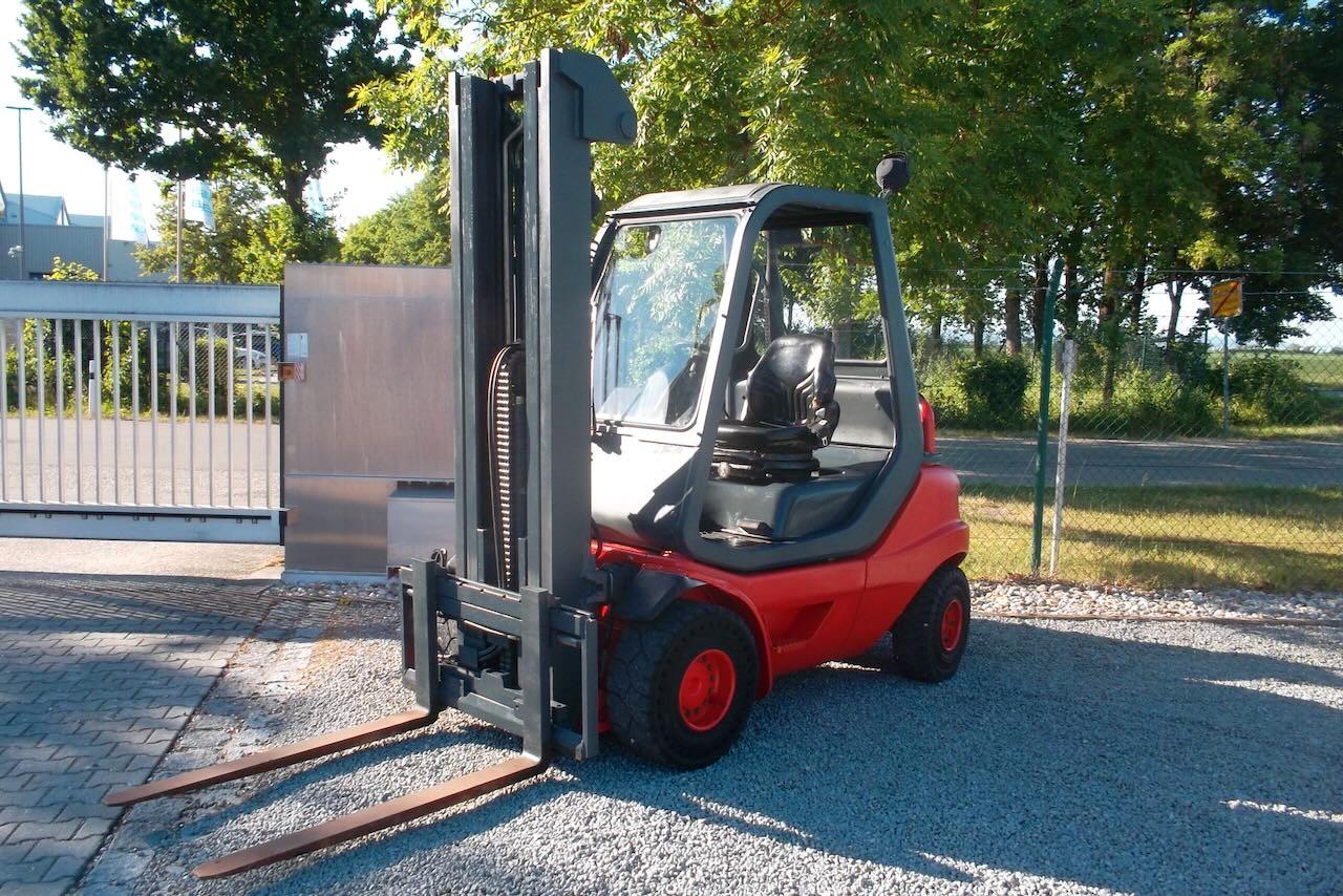 Linde H30D-03 / Triplexmast 5.70m Hubhöhe