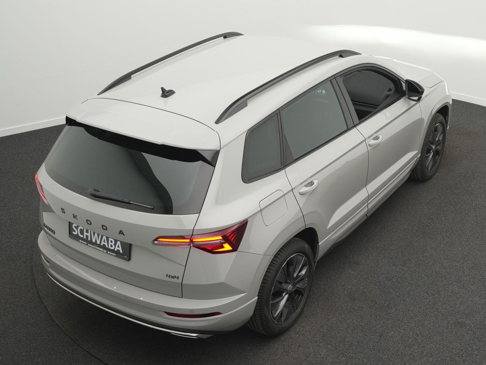 Skoda Karoq Sportline 2.0 TSI 4x4 DSG*AHK*R-KAM*LED*18