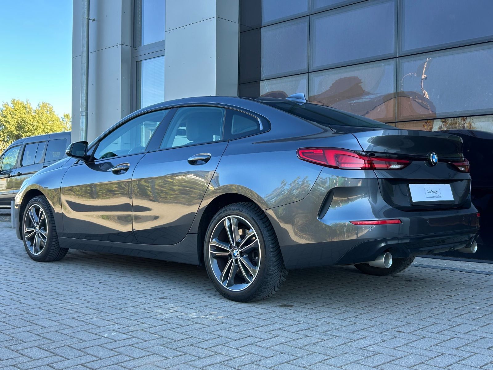 BMW 220d Gran Coupe SportLine|HUD|Autom|PDC imagem 3