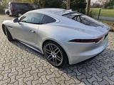 Jaguar F-Type 3.0 L P380 V6 R-Dynamic Kompr. AWD Au... - Jaguar F-Type mit Benzin-Antrieb: Allradantrieb