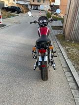 Mash 500 - Klassischer Einzylinder in Rot - NAKED BIKE VON 251 BIS 500 CCM