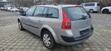 Renault Megane II Grandtour Avantage - Renault Megane aus 2005: Kombi