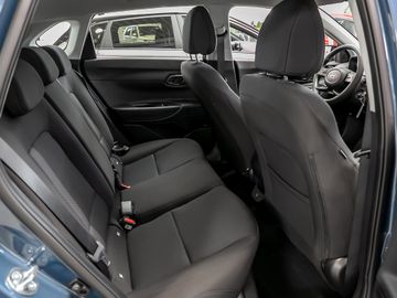 Hyundai i20 1.0 Trend Kamera Navi BOSE Spurhalteassi.