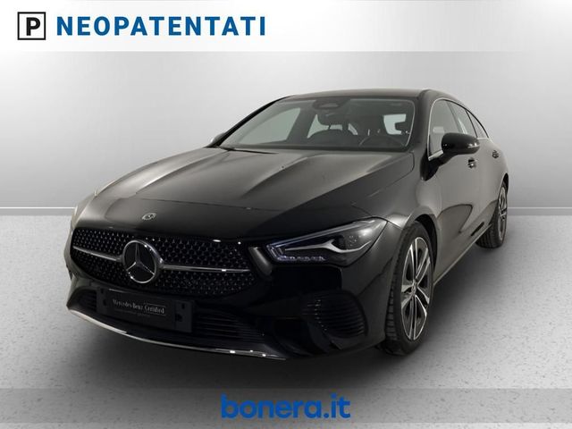 Mercedes-Benz Mercedes CLA Shooting Brake 180 D Progressive Ad