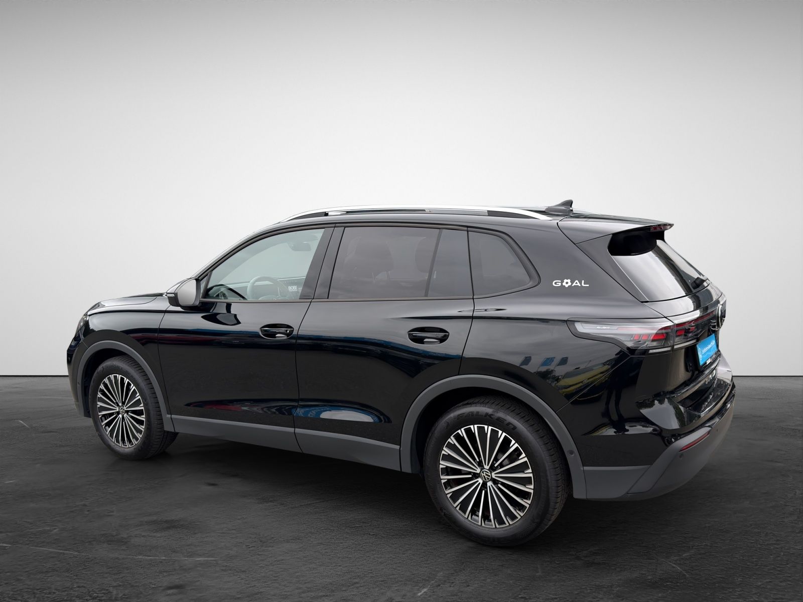 Volkswagen Tiguan 1.5 eTSI DSG Goal Navi LED Kamera PDC LM foto 5