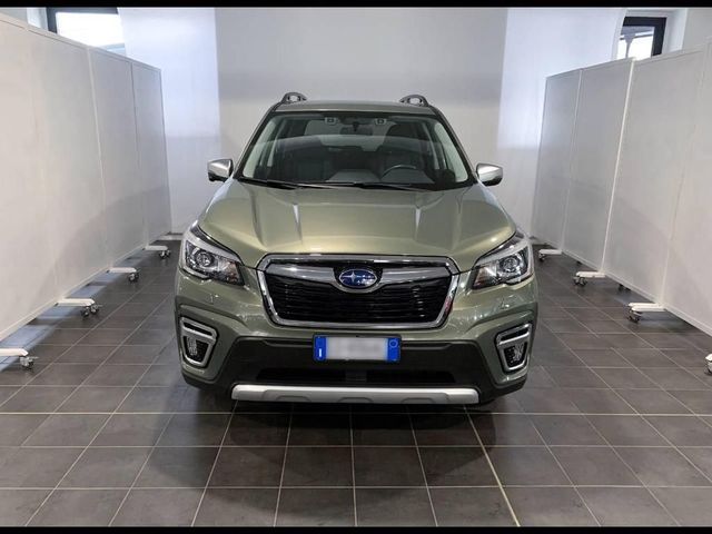 Subaru Forester 2.0 e-BOXER Premium AWD CVT Line