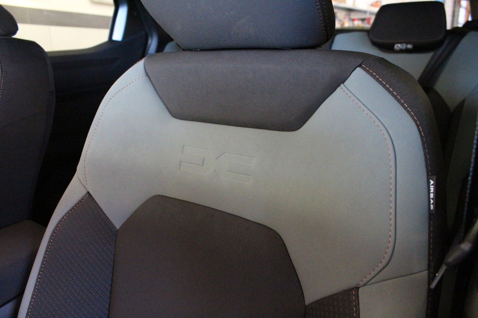 Fahrzeugabbildung Dacia Duster Eco-G 120 Extreme LPG*Automatik *
