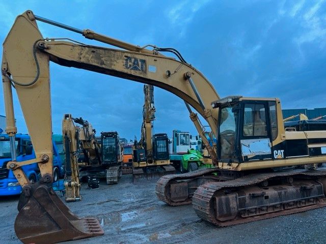 CAT 330 L