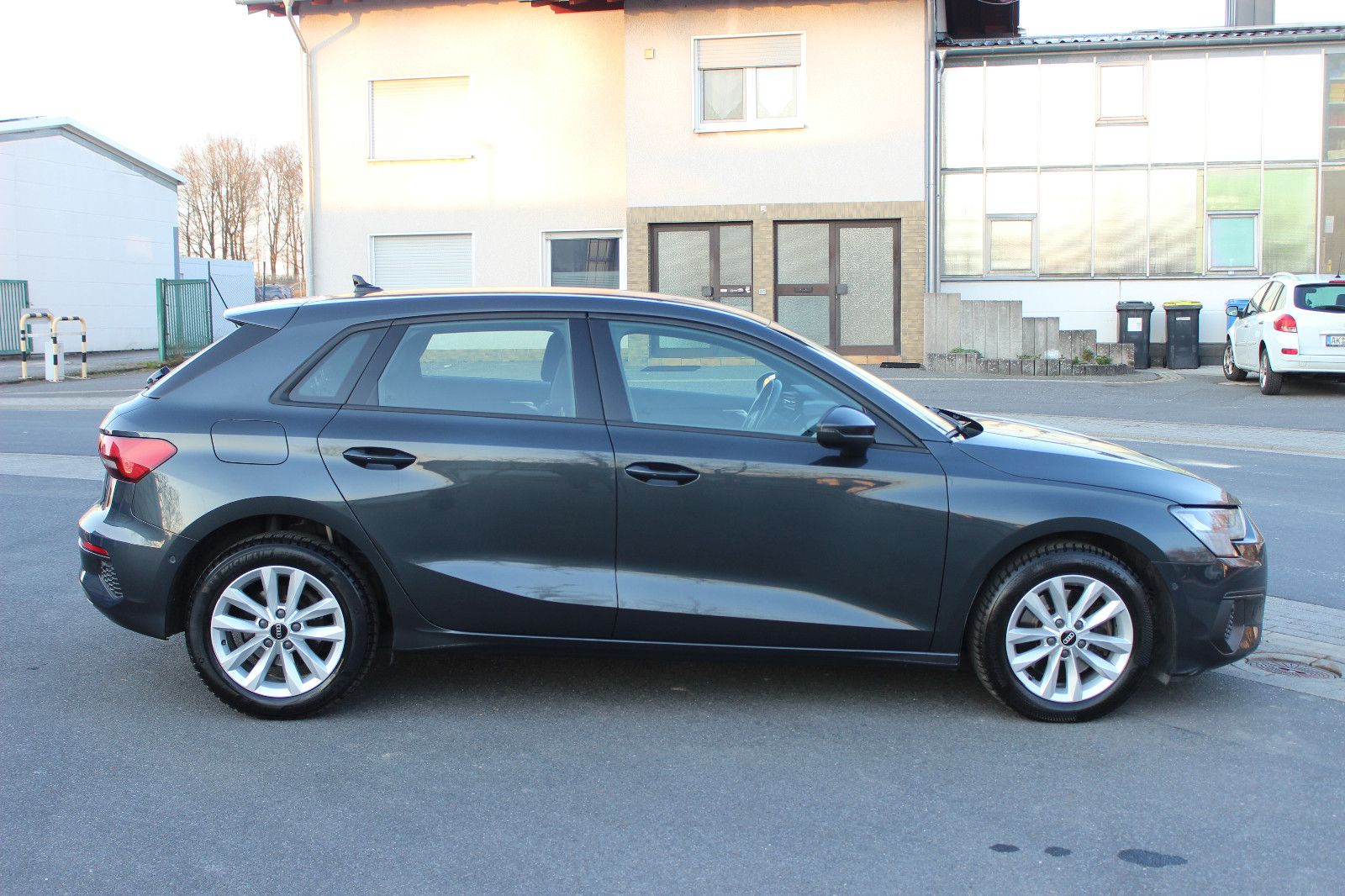 Audi A3 Sportback 30 TDI/LED/PDC/Automatik/1Hand imagem 2