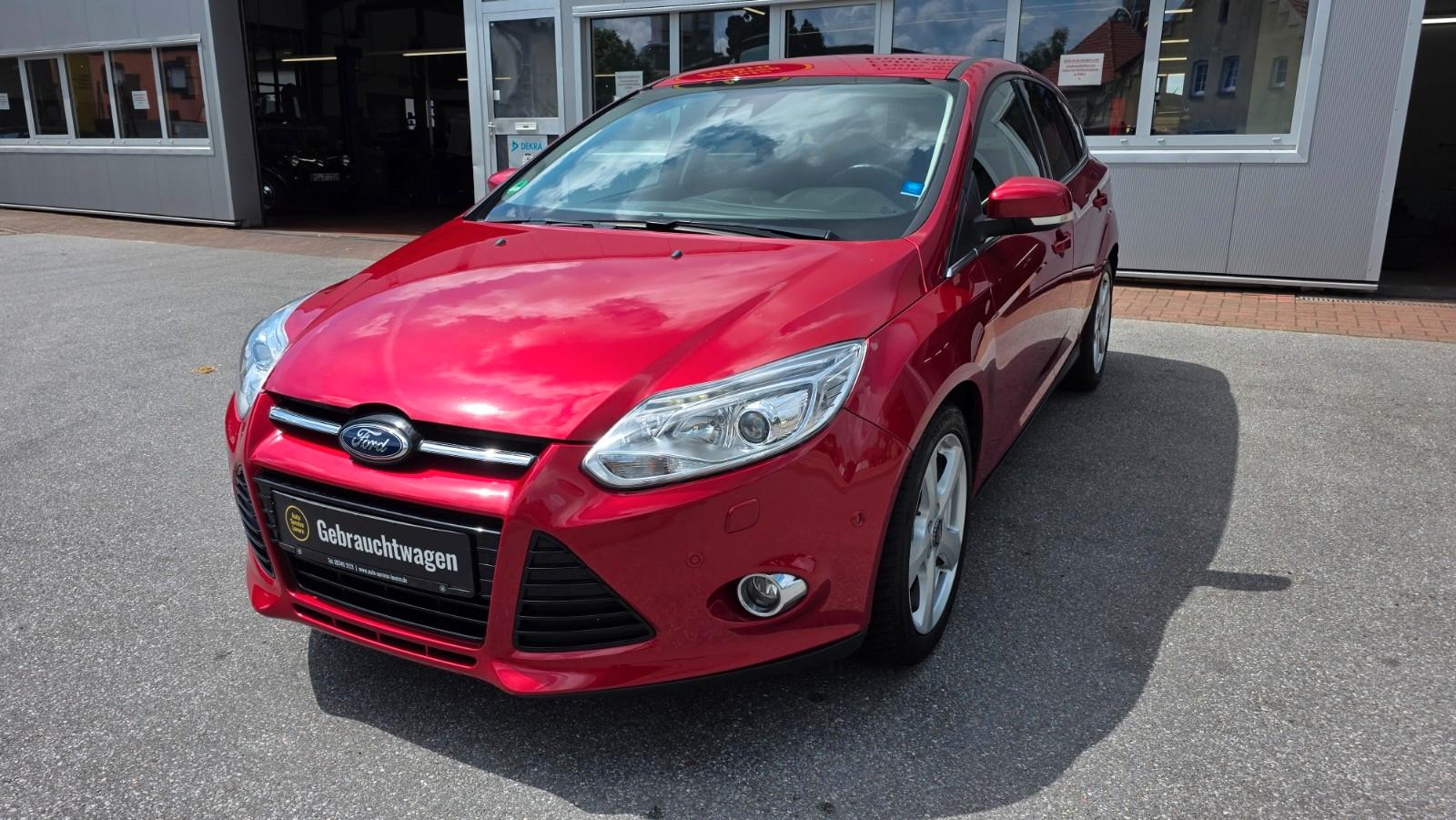 Ford Focus Lim. 1.6 Titanium, Festpreis!