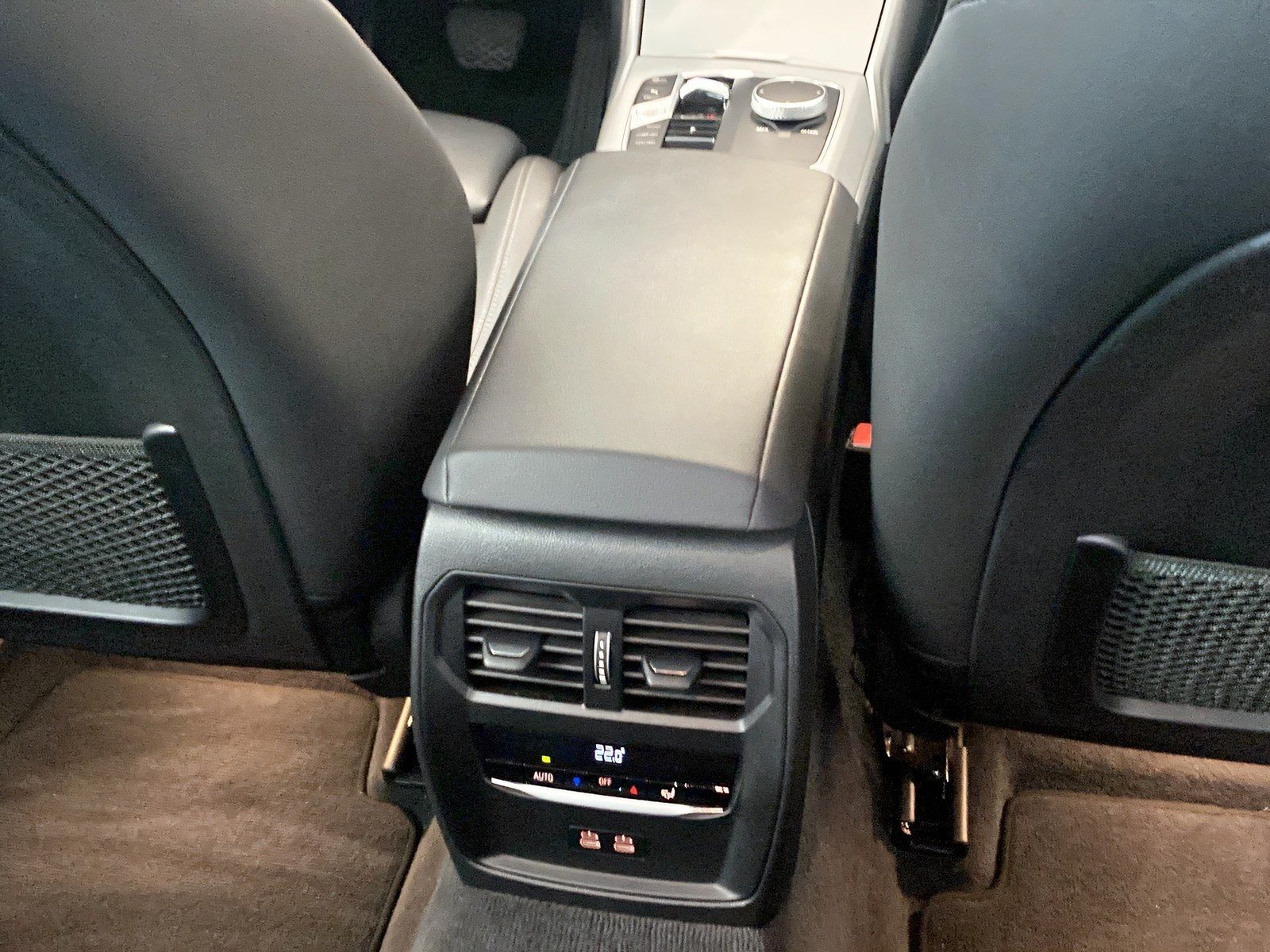 BMW 320i Touring Navi AHK PDC Sportsitze foto 17