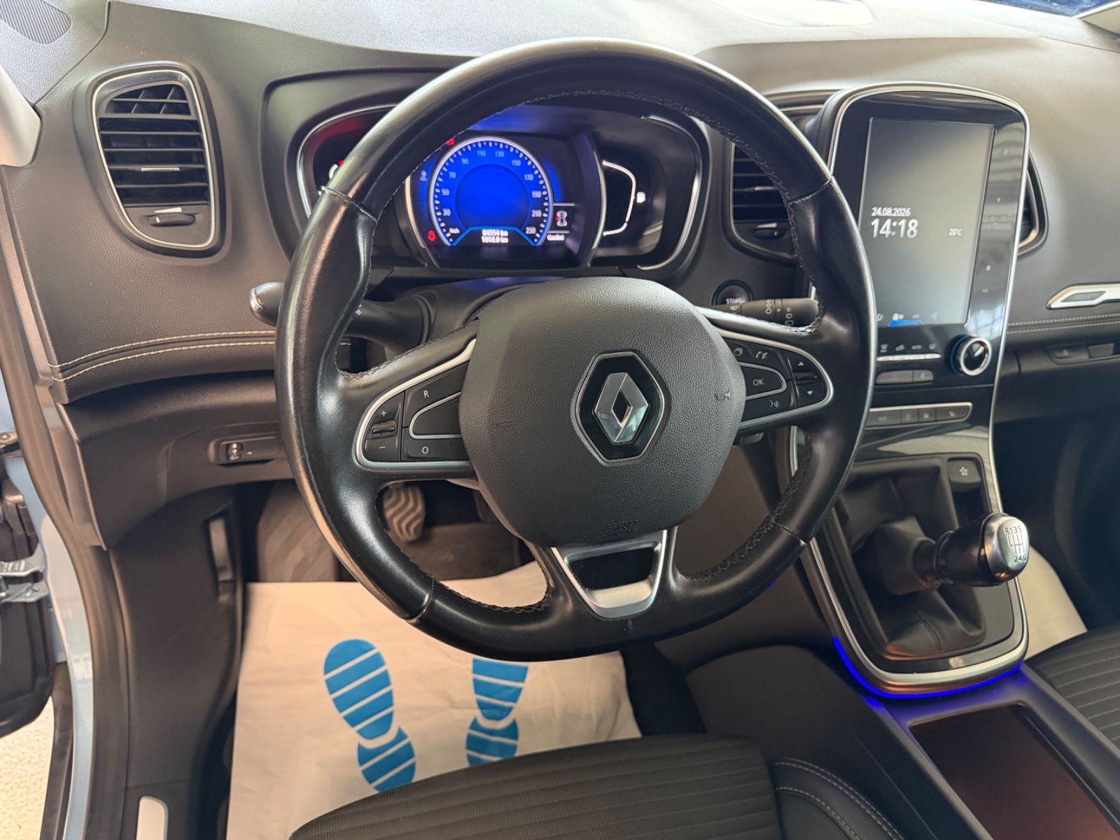 Fahrzeugabbildung Renault Scenic IV Grand BOSE Edition