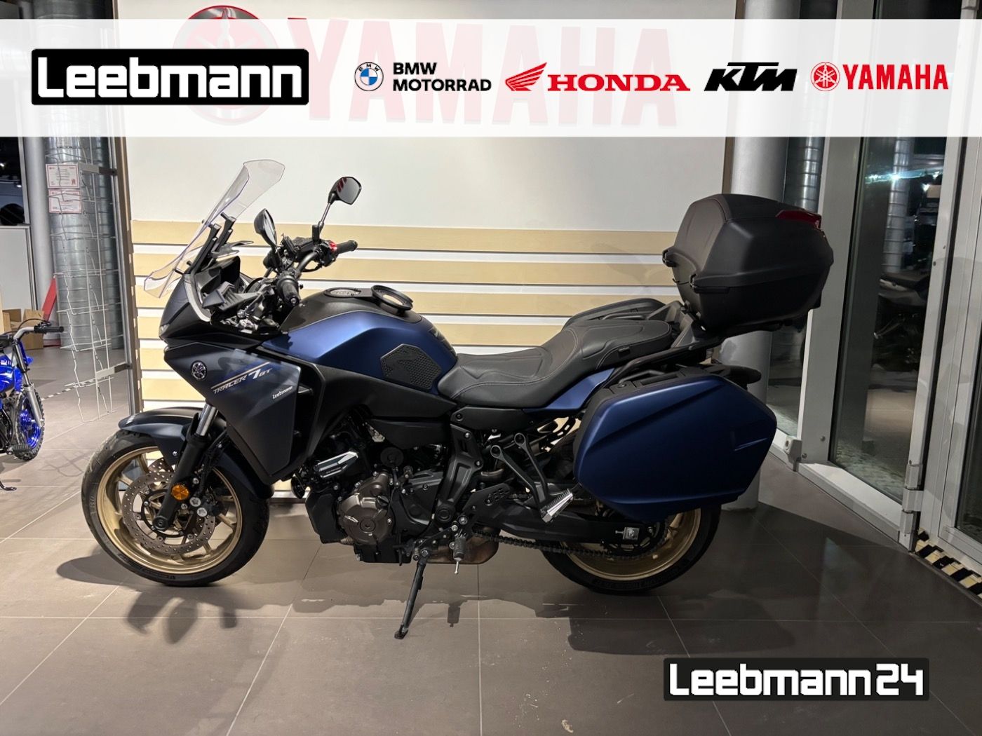 Fahrzeugabbildung Yamaha Tracer 7 GT mit Topcase, Tieferlegung,