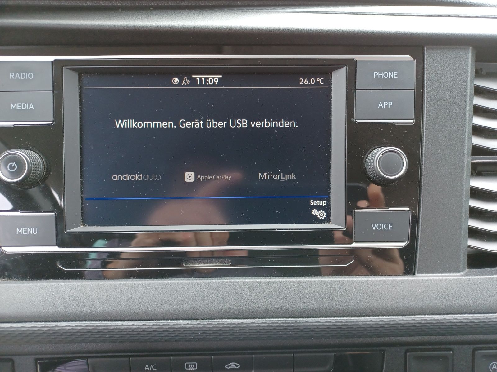Fahrzeugabbildung Volkswagen T6 Multivan T6.1 TDI Family KLIMA VORB. AHK PDC
