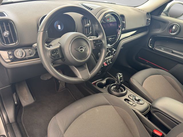 Fahrzeugabbildung MINI Countryman D (Cooper) Essential LED+Kamera+CarPl