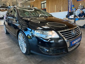 MYAUTOCENTER – Gebraucht- und Jahreswagen mit Werkstattservice in Pfaffenhofen Volkswagen Passat Variant V6 FSI *4Motion*Navi*Xenon*TÜV*