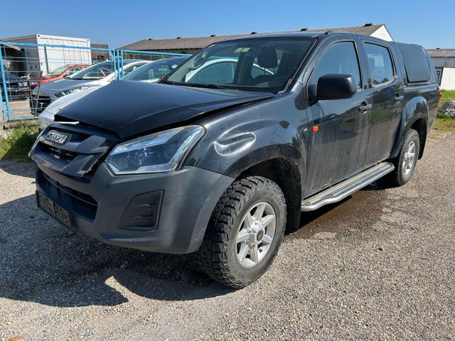 Isuzu D-Max Double Cab 4WD Custom