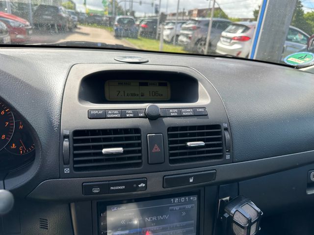 Toyota Avensis 1.8 Liftback