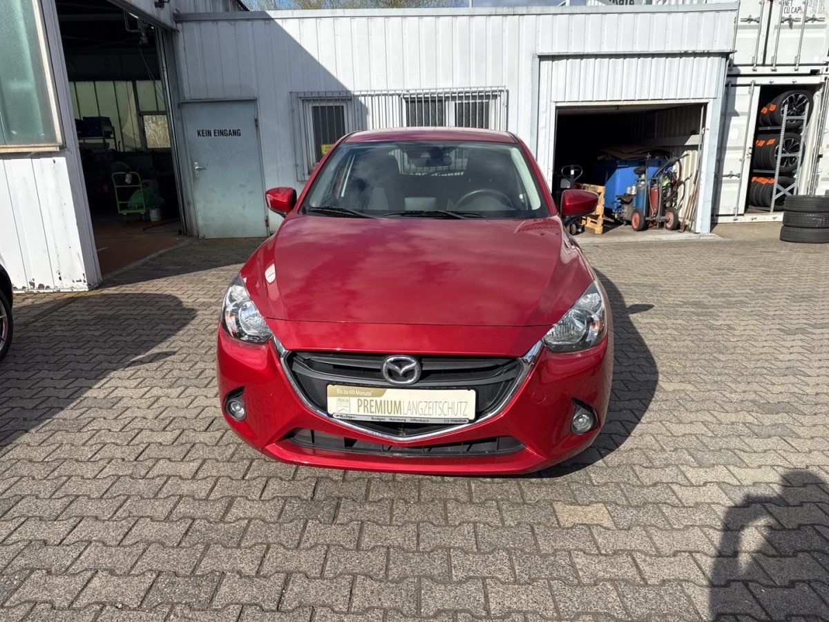 MAZDA 2