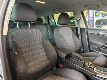 MYAUTOCENTER – Gebraucht- und Jahreswagen mit Werkstattservice in Pfaffenhofen Opel Insignia *Tempo*Navi*2-Zonen*SitzHZ*SPORT*