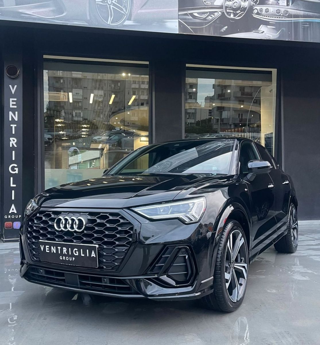 Other Audi Q3 35 TDI SPB Quattro S tronic Identity Bla