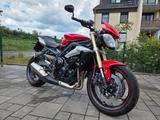 Triumph Street Triple 675 - TRIUMPH SPORTLER