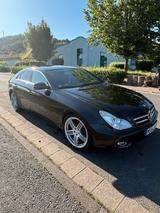 Mercedes-Benz Mercedes Benz CLS 300 voll ausgestattet - Mercedes-Benz CLS 300: Coupé