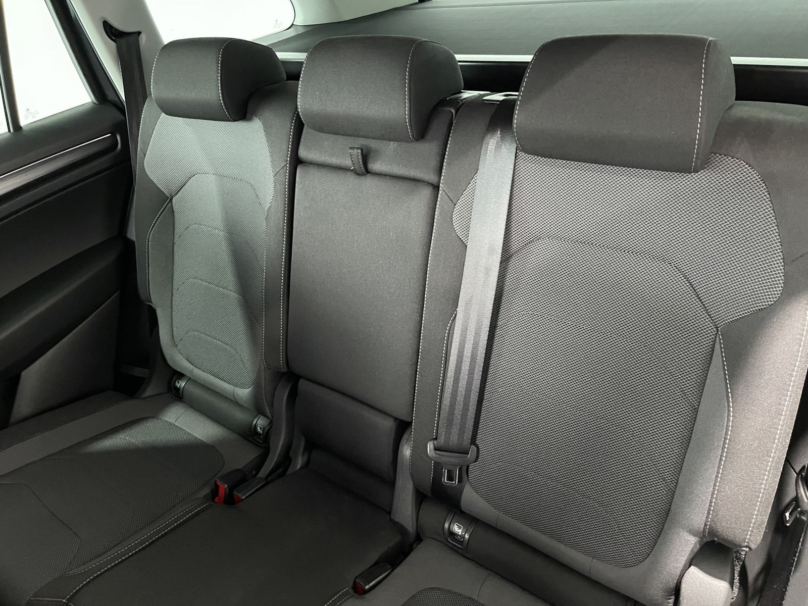 Fahrzeugabbildung SKODA Kodiaq Ambition 2.0 TDI*AHK*ACC*Cam*STHZ*Navi*