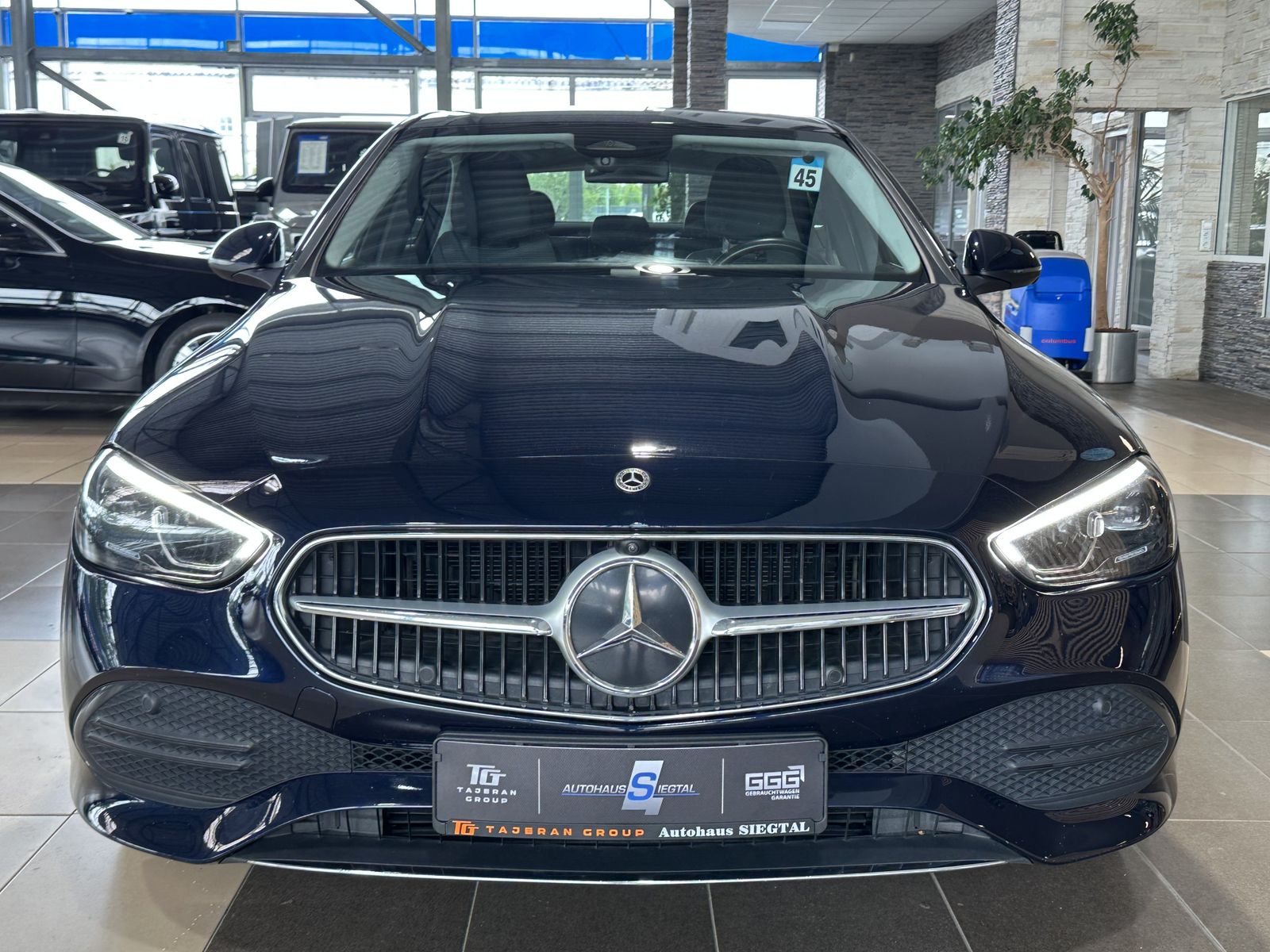 Mercedes-Benz C 300 d Avantgarde Memory 360Cam Ambiente+ LED imagem 2