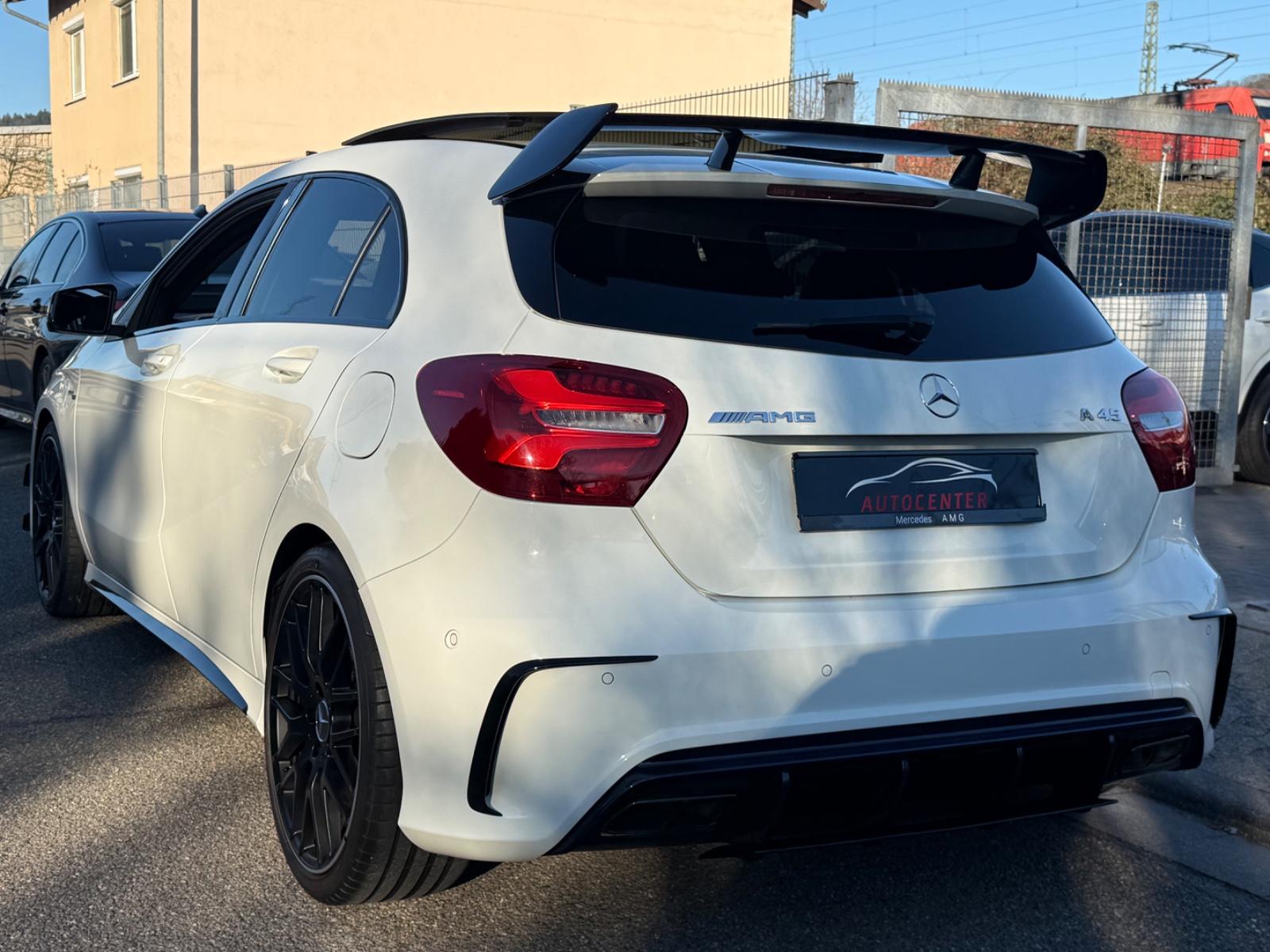 Mercedes-Benz A45 AMG 4M/PANORAMA/Night/Aerodynamik/Perf.Abgas
