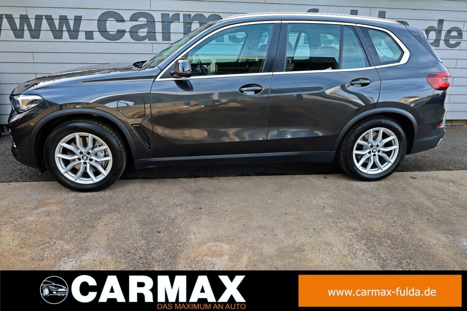 Fahrzeugabbildung BMW X5 xDrive 45 e,Leder,Navi,LED,SH,Kamera,