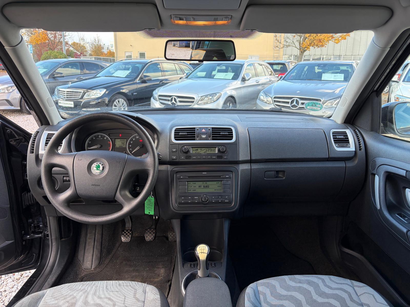 Skoda Roomster 2009 — photo 14