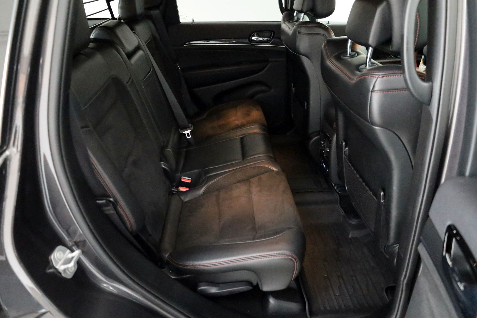 Fahrzeugabbildung Jeep Grand Cherokee Trailhawk,Navi,Sitzlüftung,Kamera