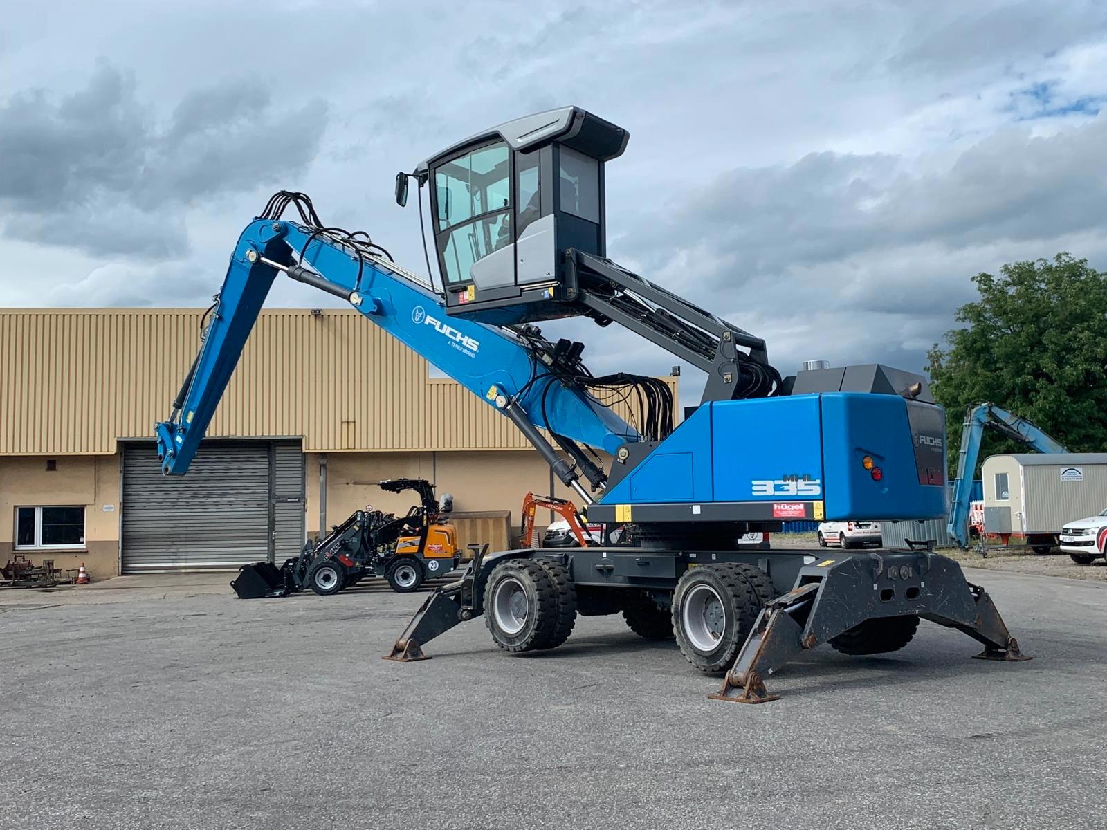 Fuchs MHL 335 F