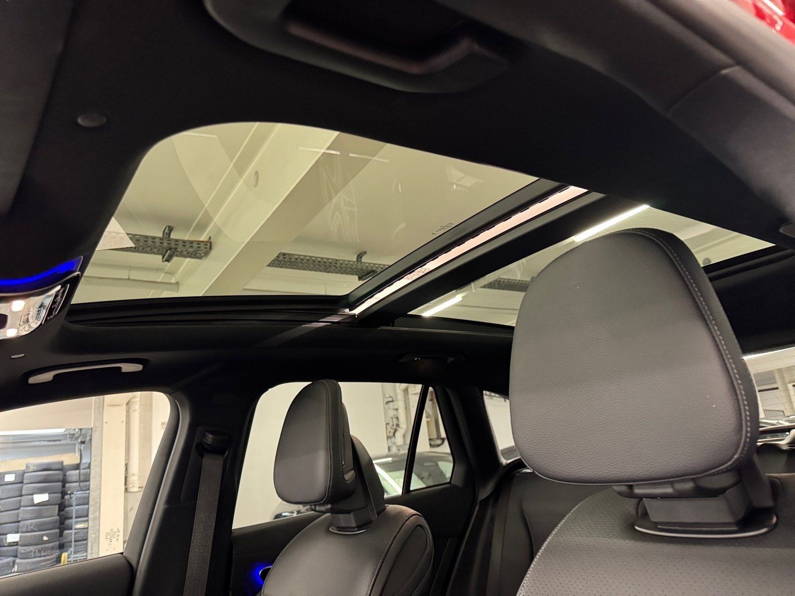 Fahrzeugabbildung Mercedes-Benz GLC 300 e 4M*AMG*Pano*AHK*DigitalL*Distronic*360