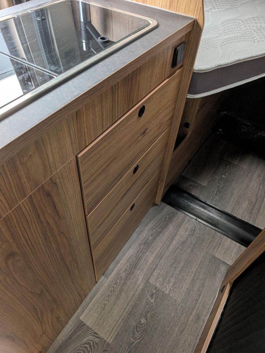 Fahrzeugabbildung Karmann Dexter 4x4 DE 570 AW Klima, RückfahrCAM, AHK